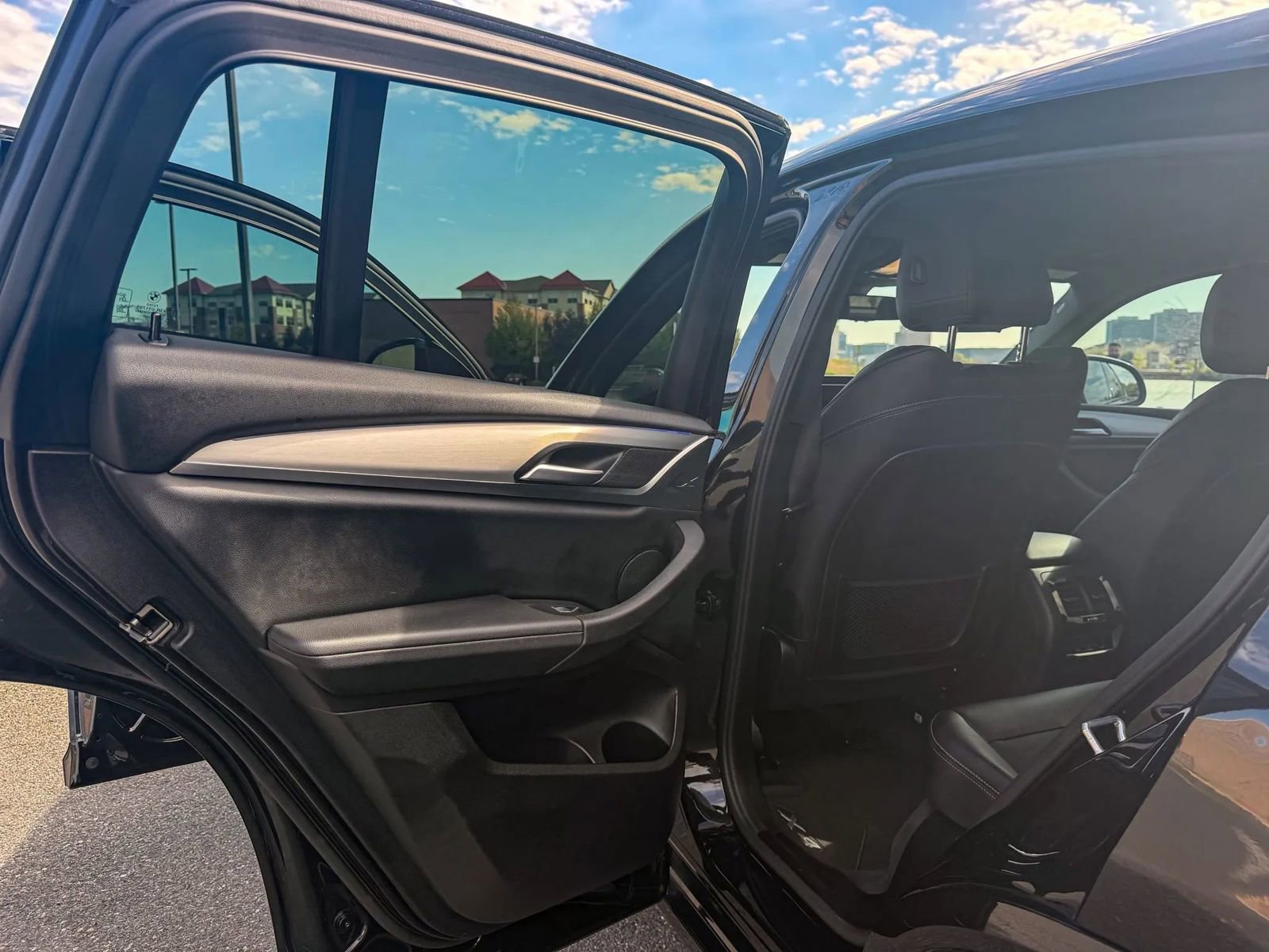 Used 2022 BMW X4 xDrive30i w/ M Sport Package 2 image 12