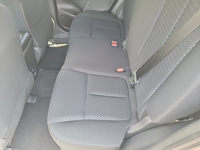 New 2024 Mitsubishi Eclipse Cross LE image 9