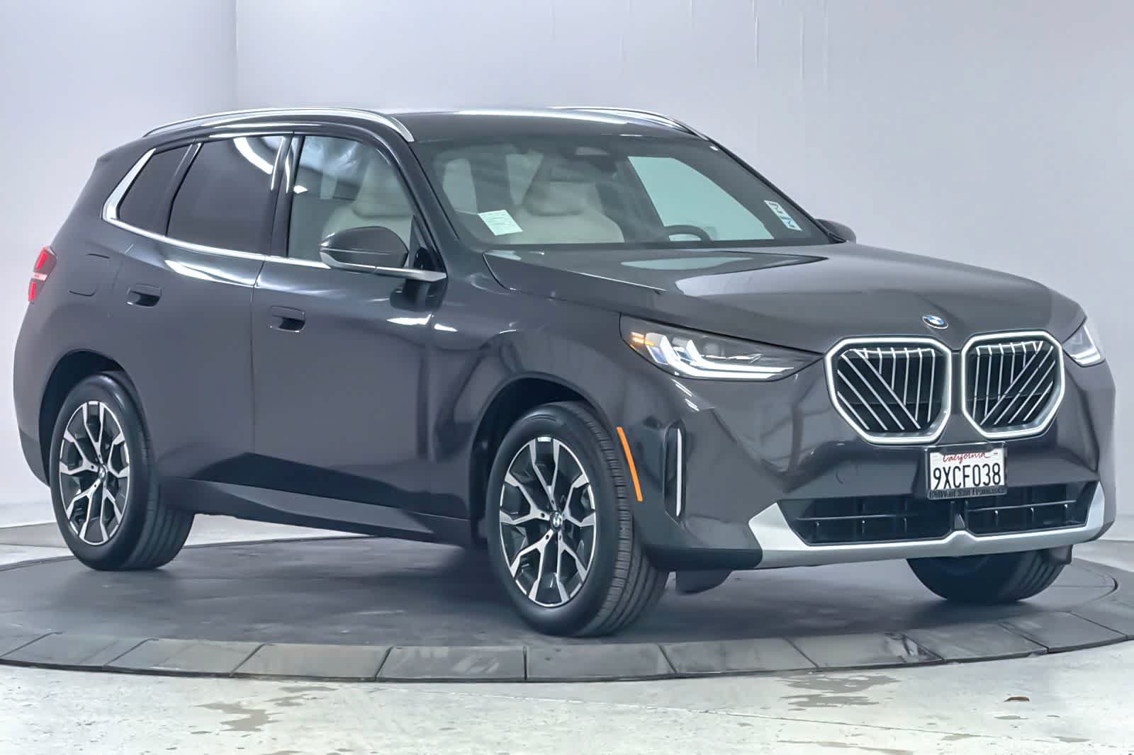 Used 2026 BMW X3 xDrive30i w/ Convenience Package AWD/4WD image 9