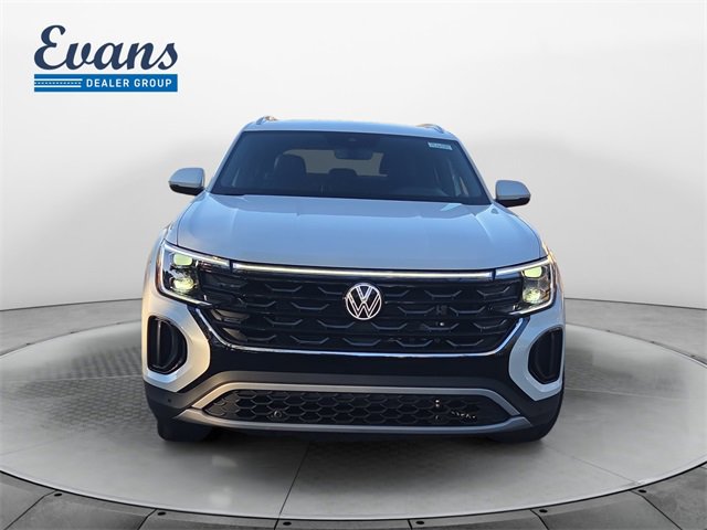 New 2026 Volkswagen Atlas Cross Sport SEL image 8