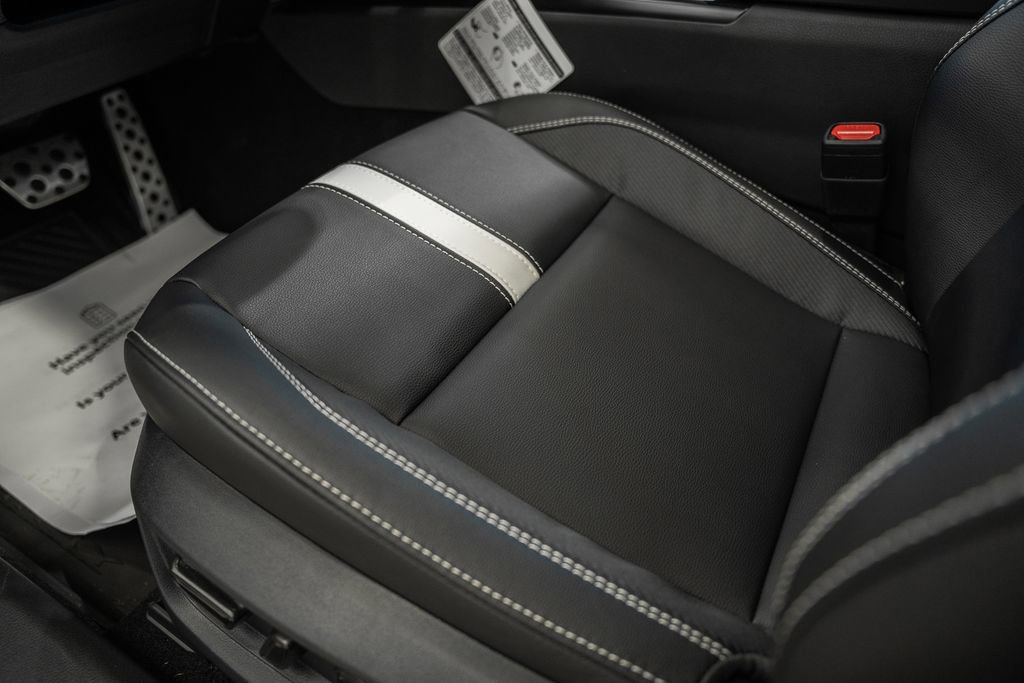 New 2026 Toyota Camry SE image 31