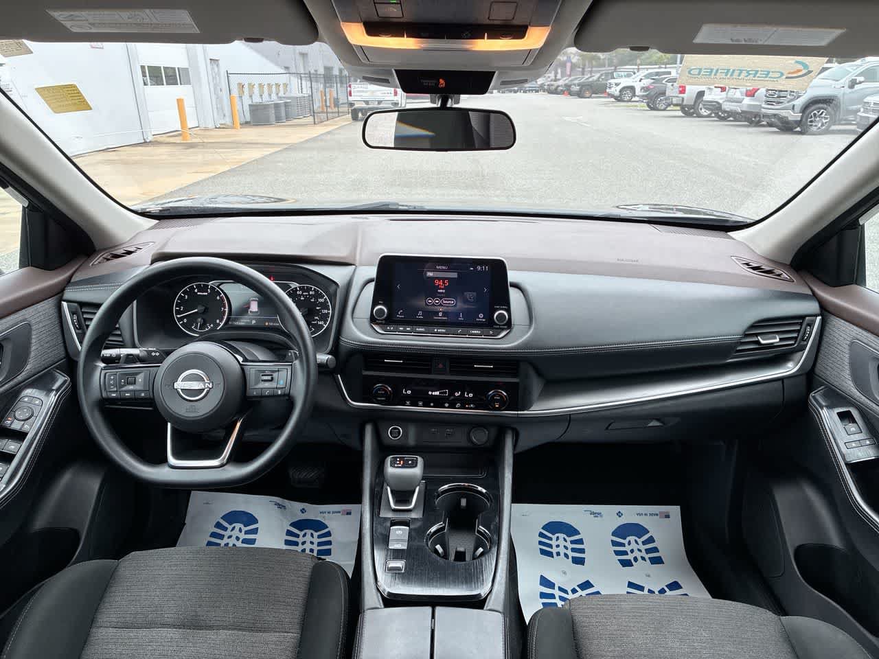 Used 2023 Nissan Rogue SV FWD image 19