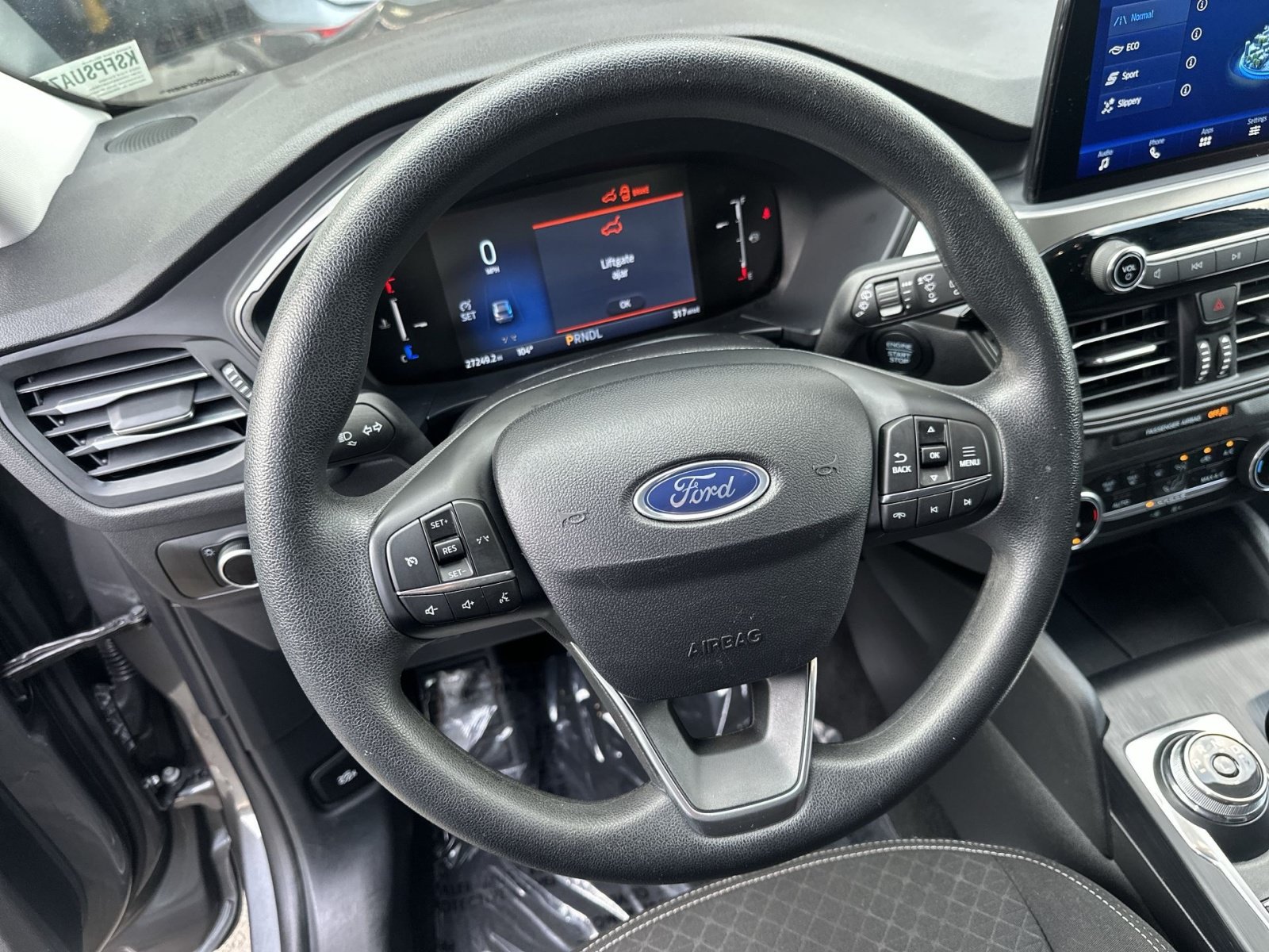 Certified 2025 Ford Escape Active AWD/4WD image 24