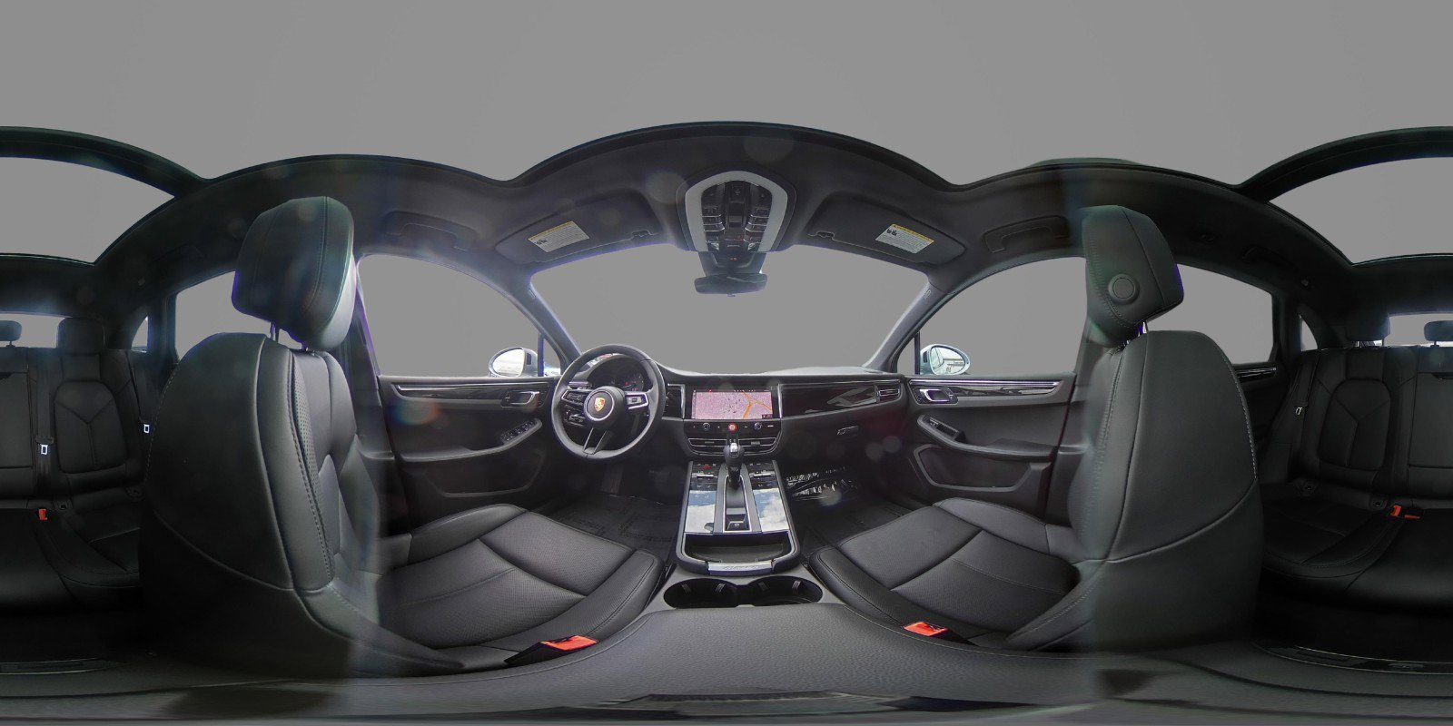 Used 2025 Porsche Macan image 30