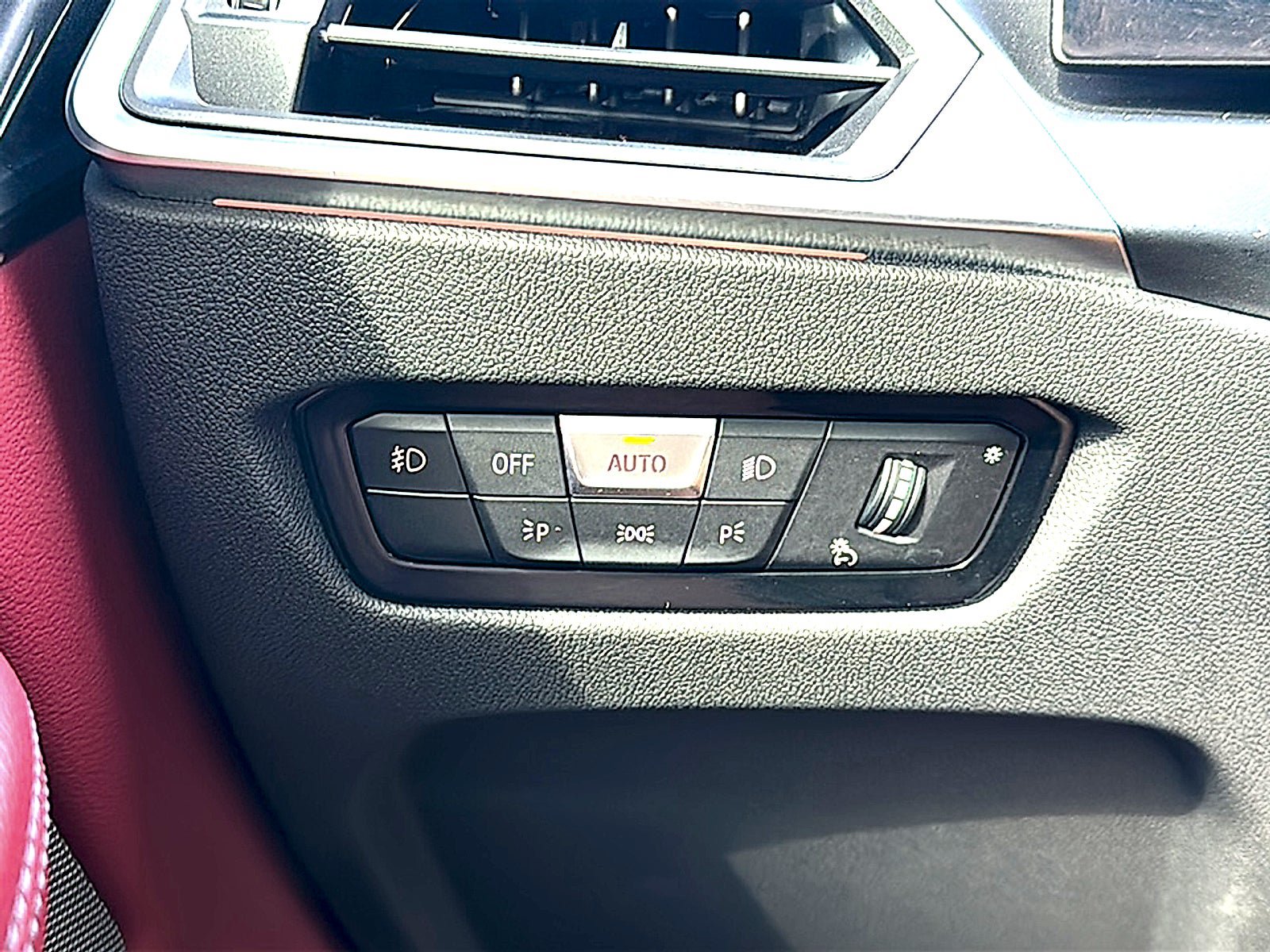 Used 2024 BMW 430i Coupe w/ M Sport Package RWD image 34