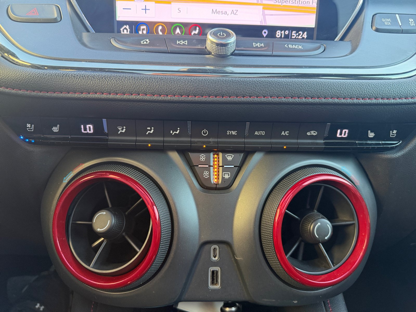 Used 2019 Chevrolet Blazer RS FWD image 25