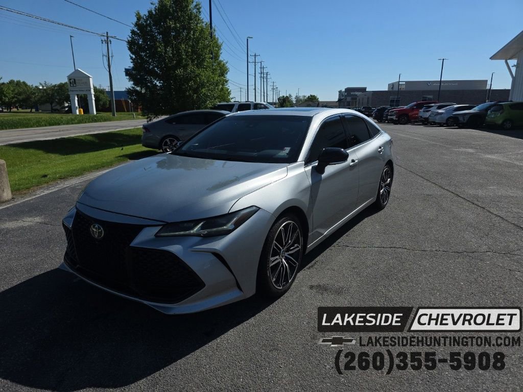 Used 2022 Toyota Avalon Touring w/ Advanced Safety Package FWD video 1