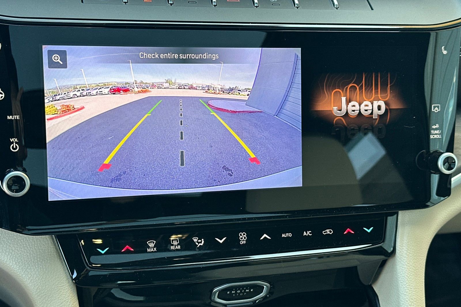 New 2026 Jeep Grand Cherokee Limited image 24