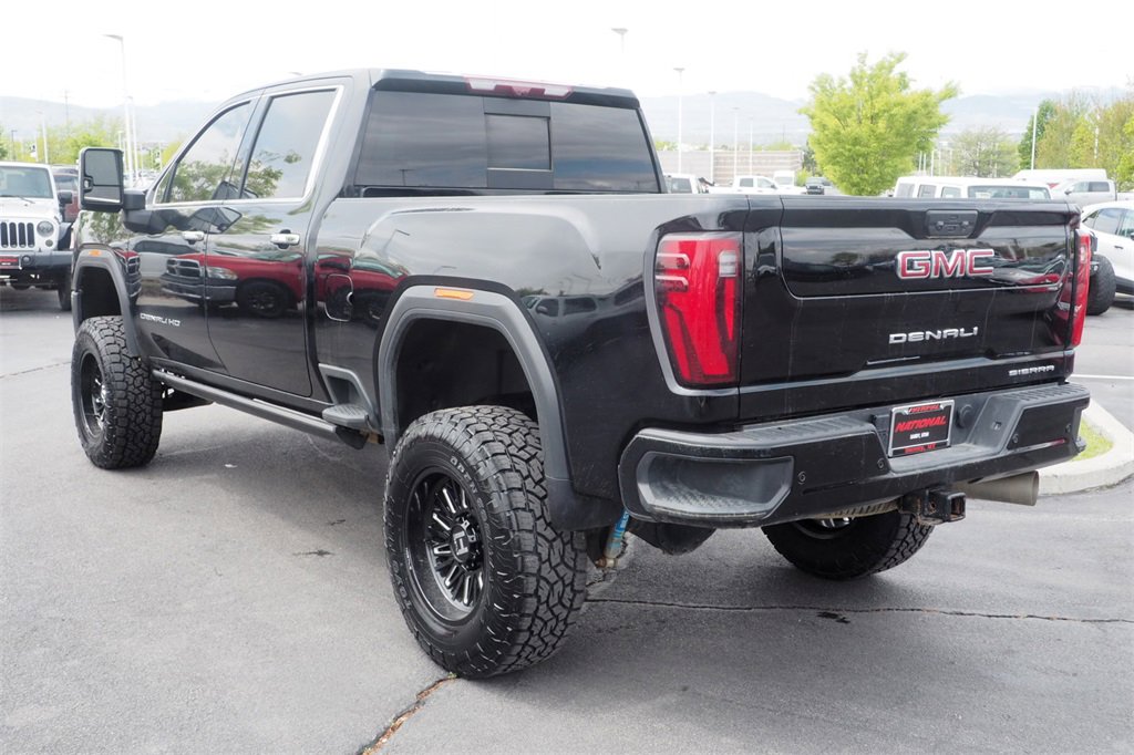 Used 2024 GMC Sierra 3500 Denali w/ Denali Reserve Package image 7