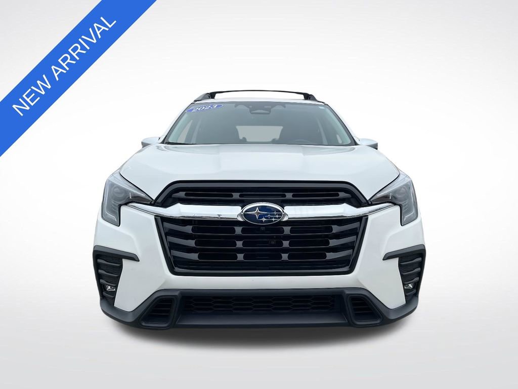 Used 2023 Subaru Ascent Limited w/ Technology Package image 8