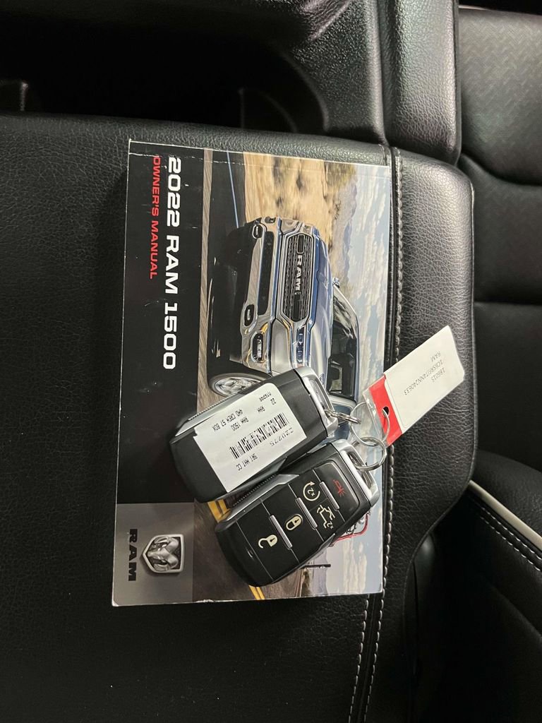 Used 2022 RAM 1500 Laramie image 35