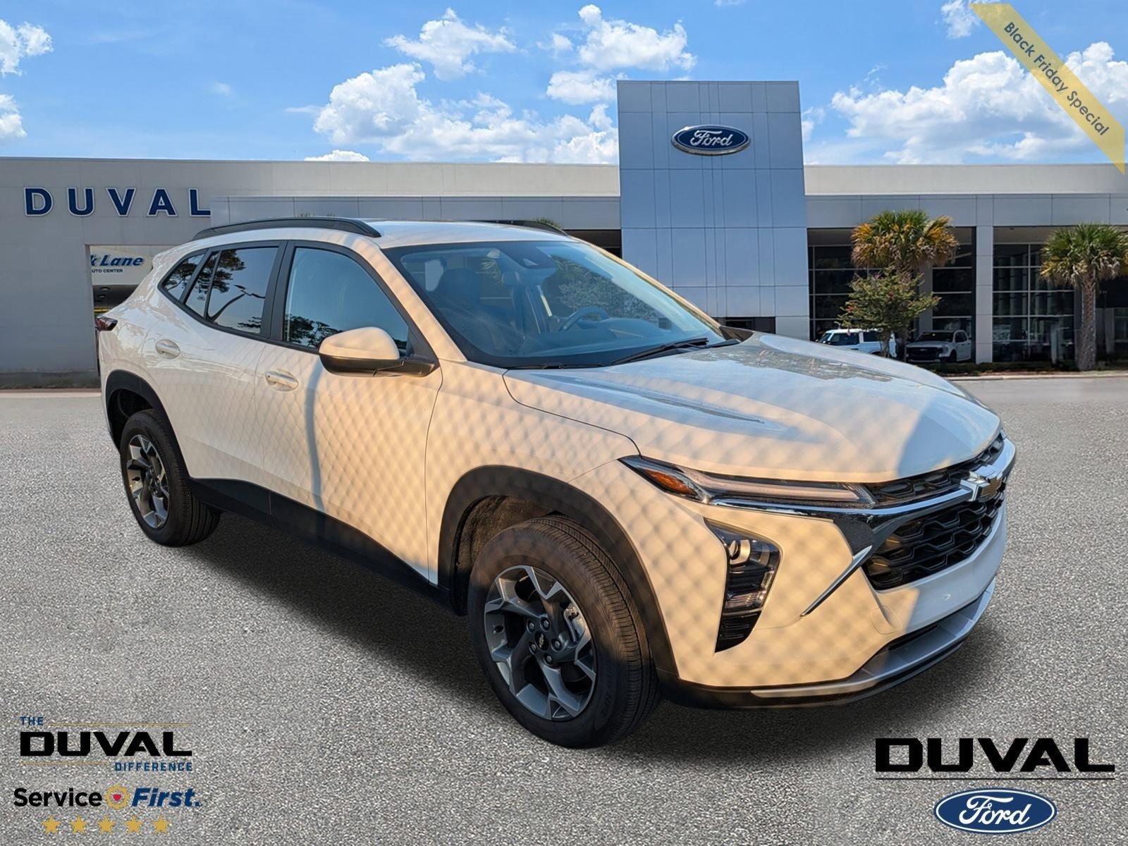 Used 2025 Chevrolet Trax LT w/ Driver Confidence Package