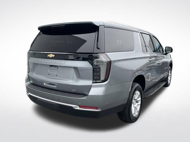 Used 2026 Chevrolet Suburban LT w/ Comfort Package AWD/4WD image 16