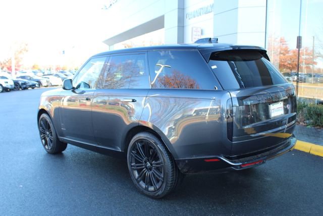 Used 2024 Land Rover Range Rover SE image 11