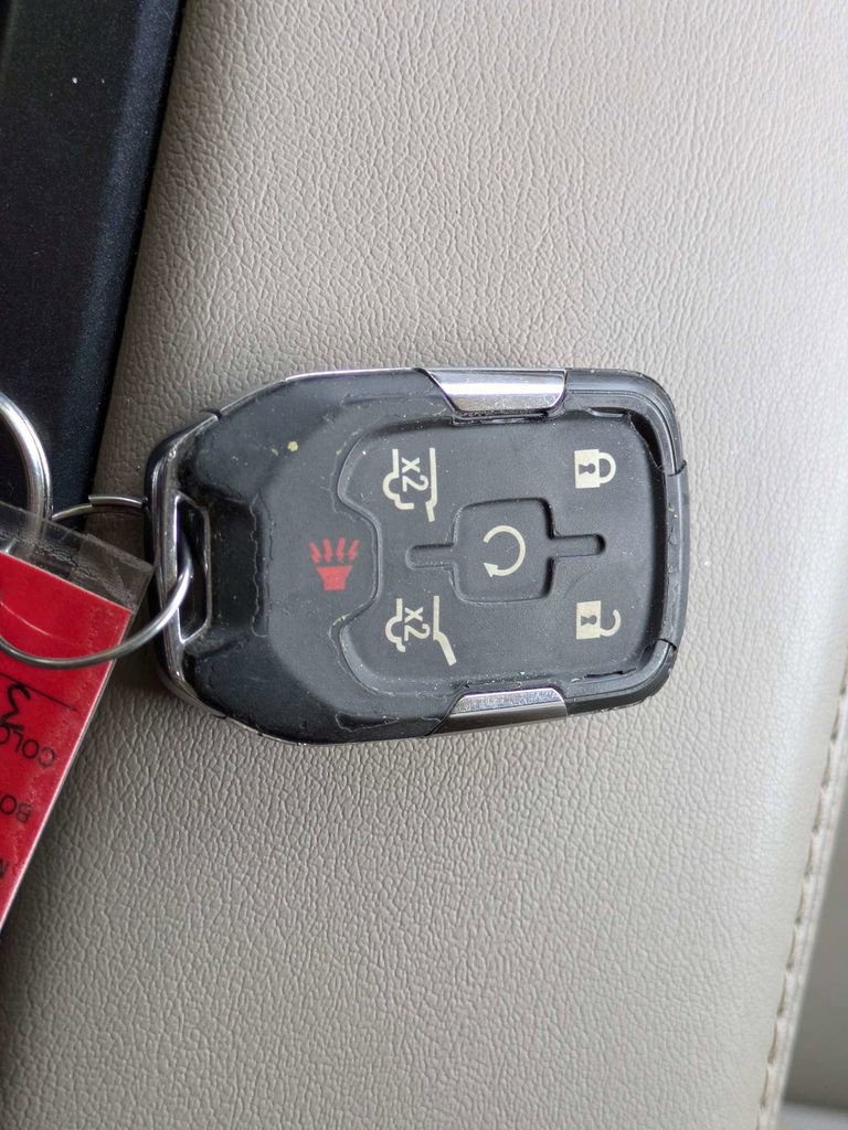 Used 2019 GMC Yukon XL SLT w/ Open Road Package RWD image 30