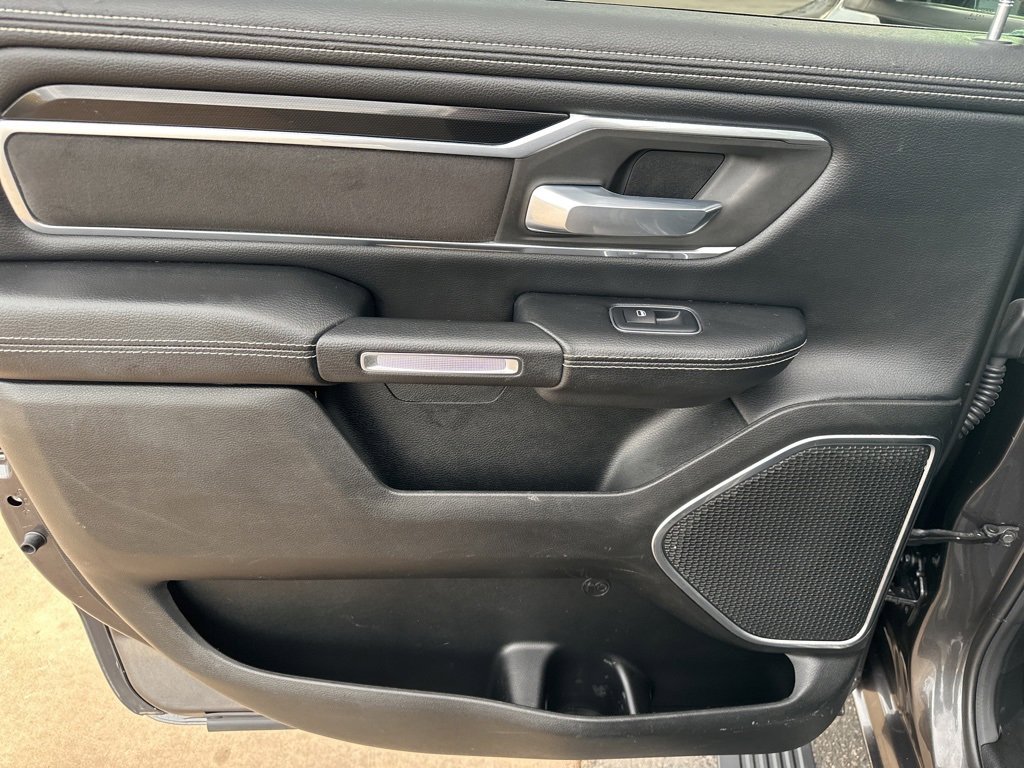 Used 2019 RAM 1500 Laramie w/ Sport Appearance Package image 21