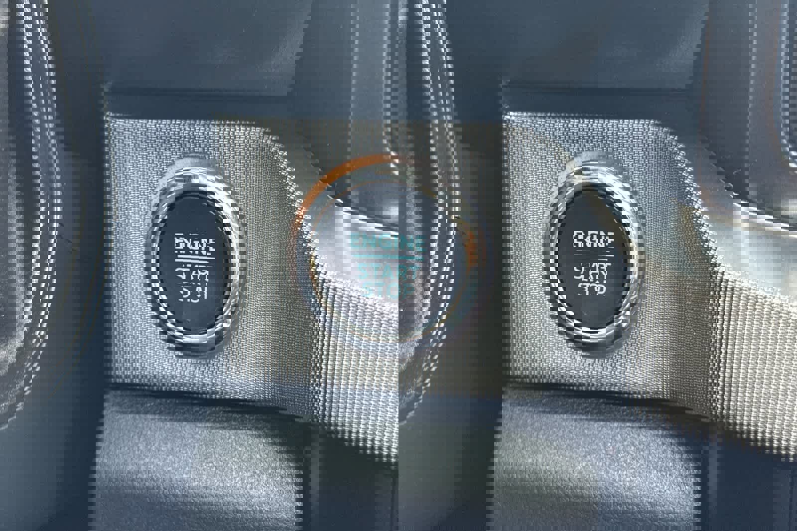 Certified 2025 Ford F350 Platinum image 22