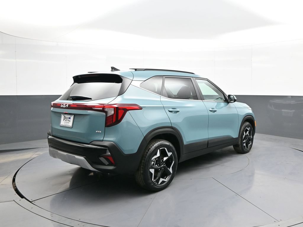 Certified 2025 Kia Seltos EX w/ EX Sunroof Package image 6