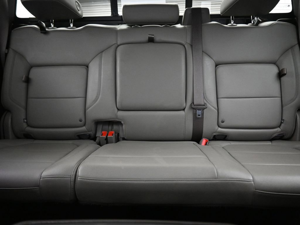 Used 2020 Chevrolet Silverado 1500 LT Trail Boss image 32