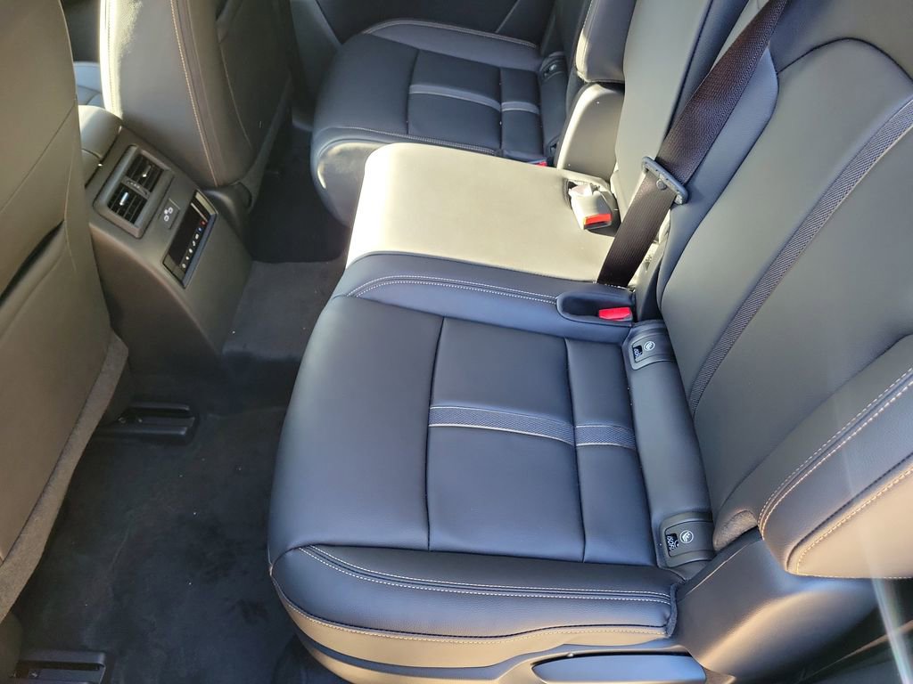 New 2026 MAZDA CX-90 3.3 Turbo w/ Select Package image 15