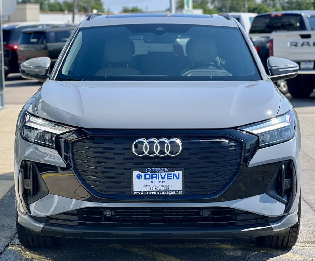 Used 2024 Audi Q4 e-tron Premium w/ Convenience Package AWD/4WD image 39