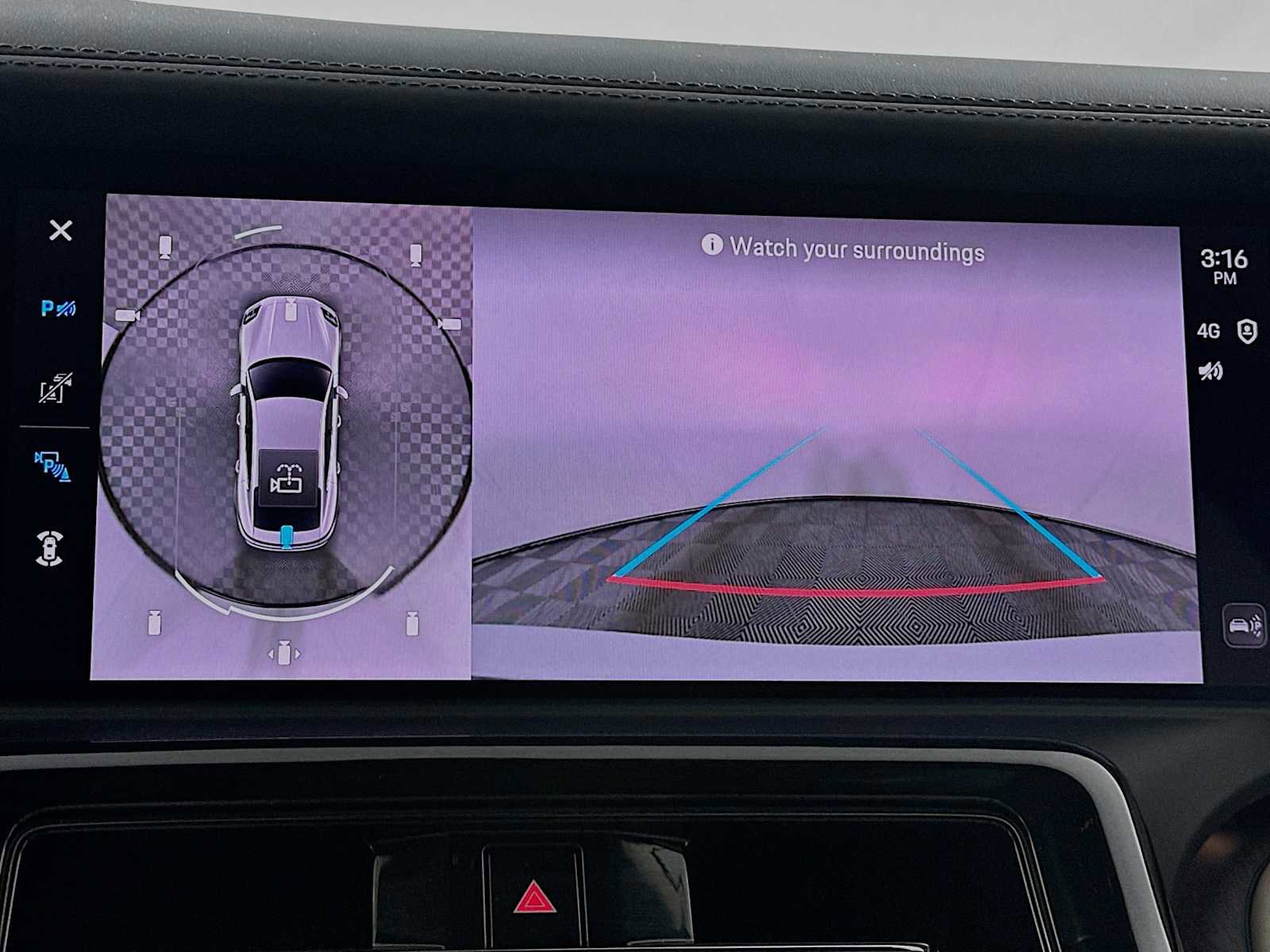 Certified 2024 Porsche Panamera 4 image 18