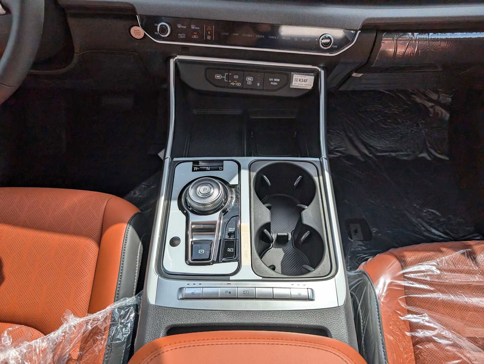 New 2026 Kia Carnival EX image 13