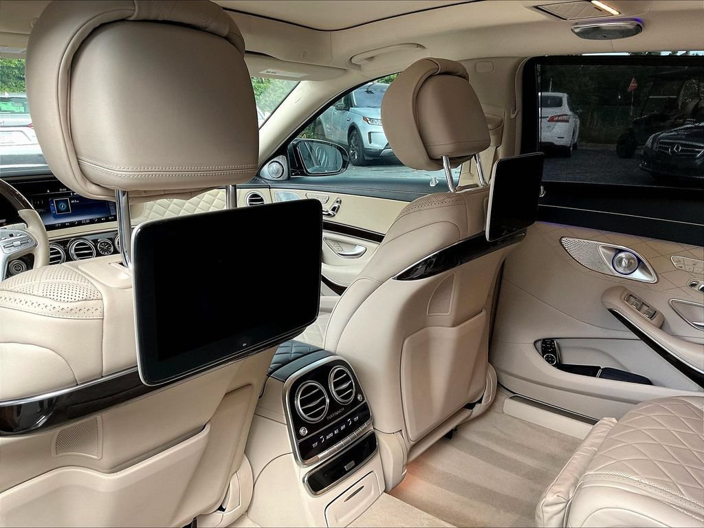 Used 2018 Mercedes-Benz Maybach S 560 4MATIC image 15