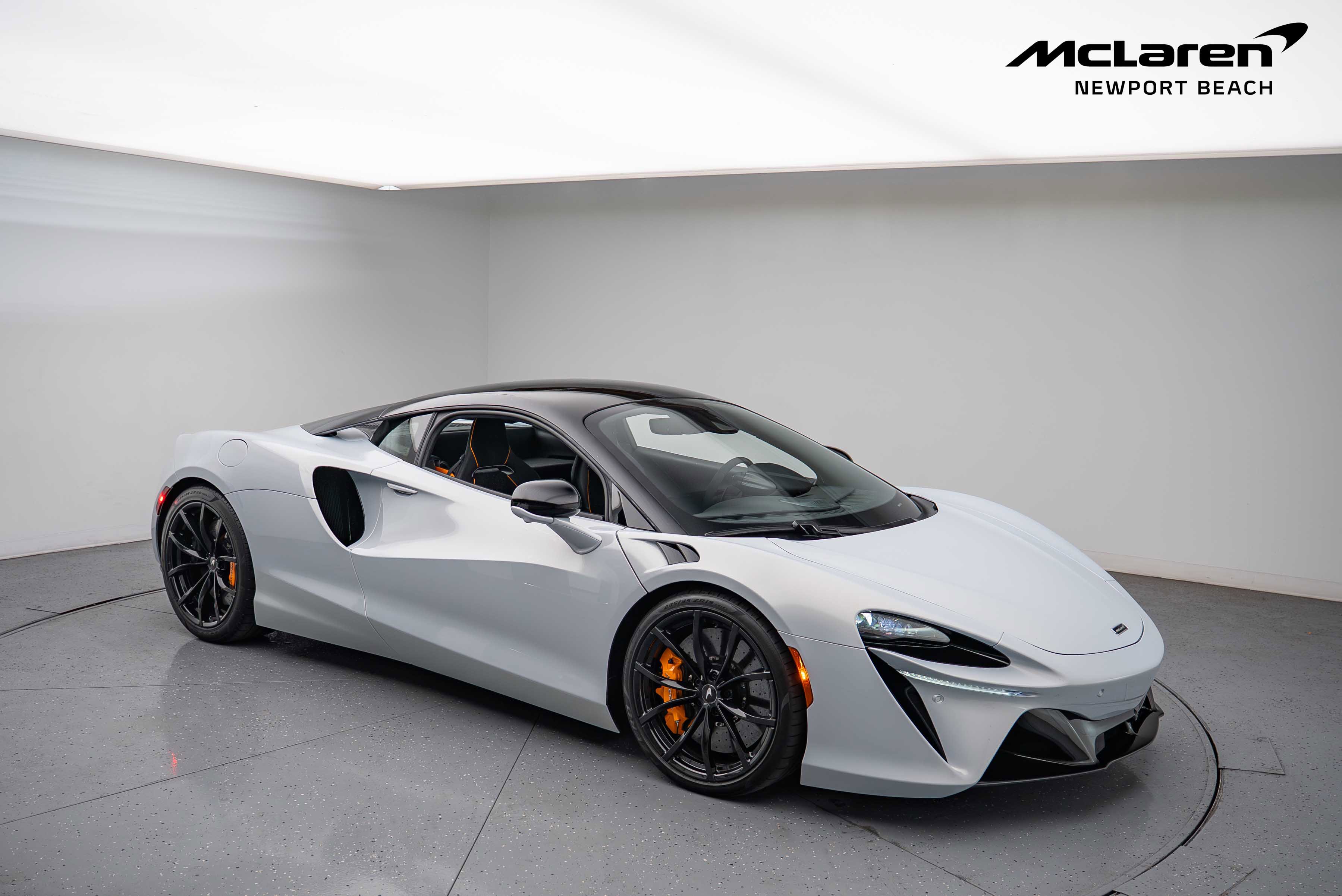 Used 2023 McLaren Artura