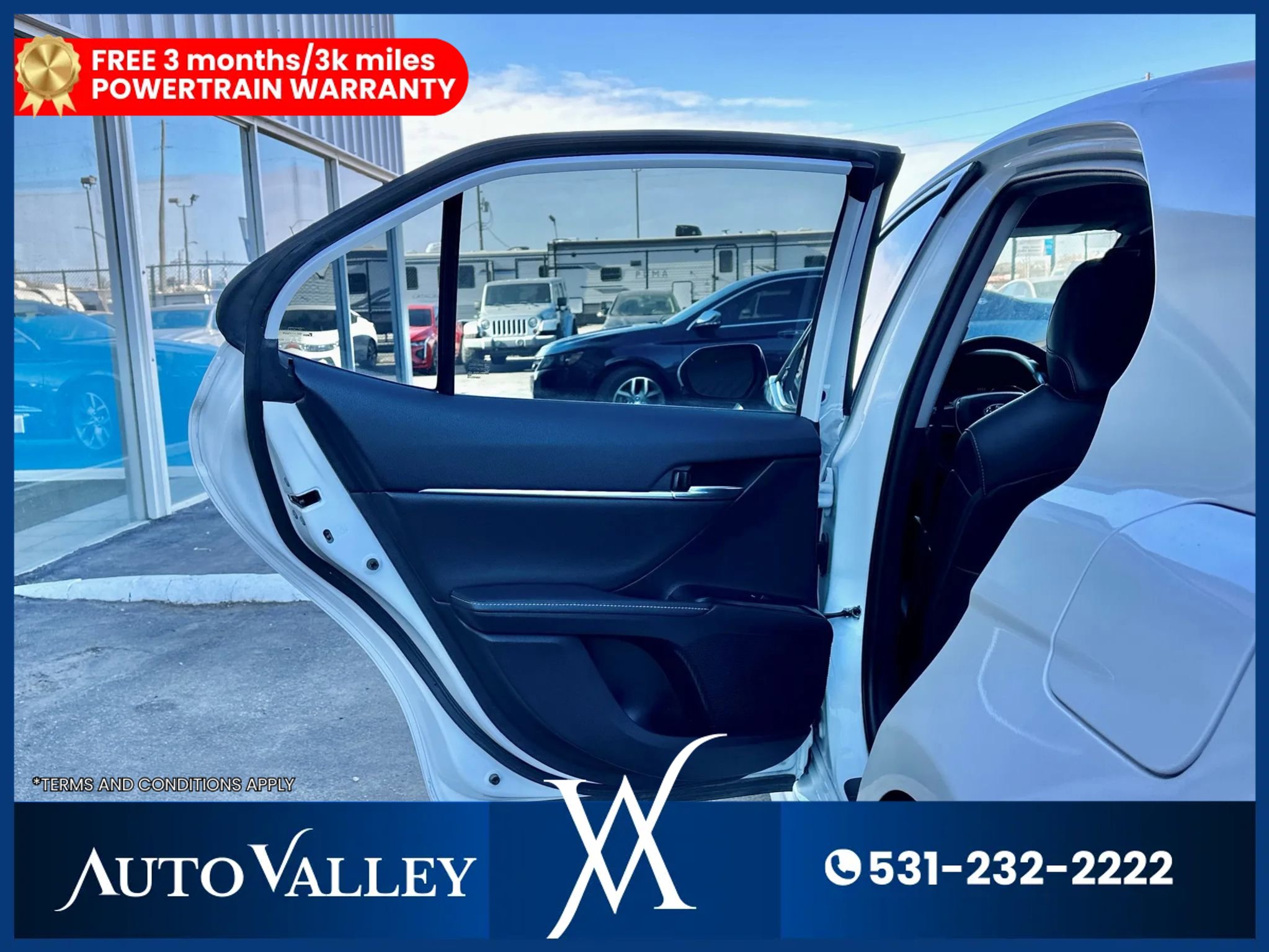 Used 2019 Toyota Camry XSE w/ Carpet Mat Package FWD image 19