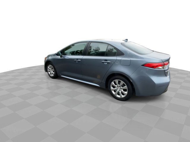 Used 2025 Toyota Corolla LE FWD image 8