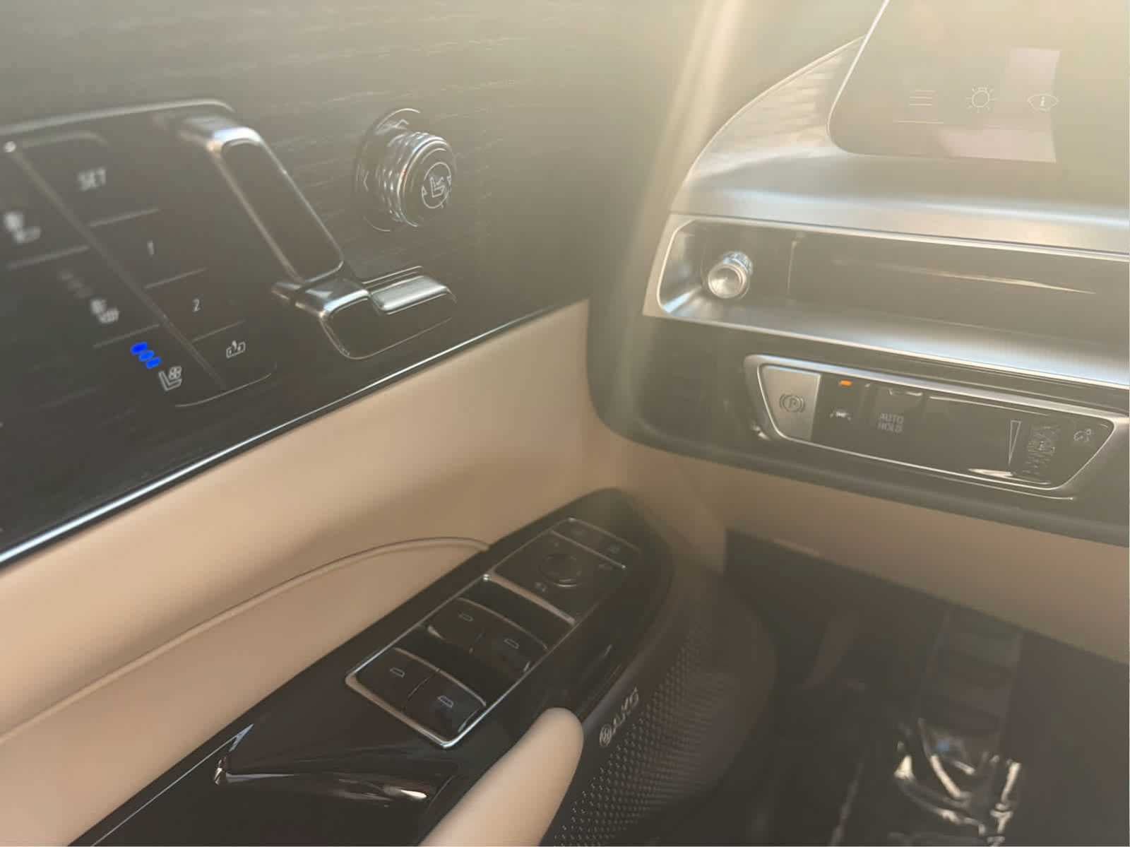 Certified 2026 Cadillac Lyriq Signature Luxury w/ Nappa Leather Package AWD/4WD image 10