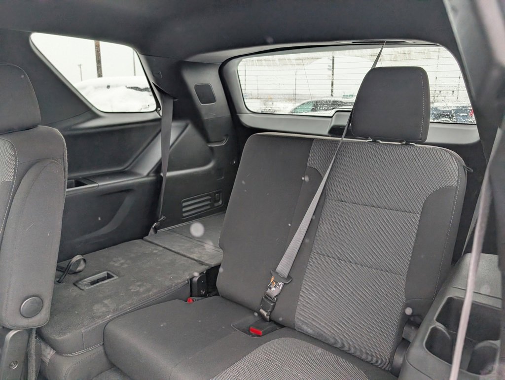 Used 2022 Chevrolet Traverse LT image 10