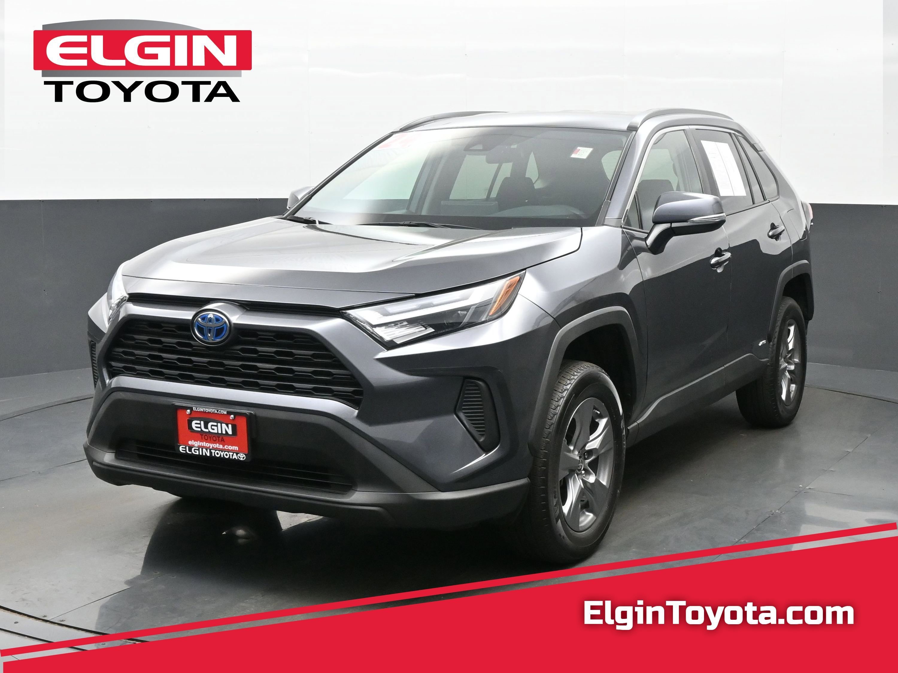 Used 2024 Toyota RAV4 LE AWD/4WD image 1