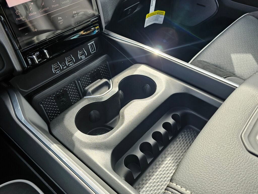 New 2026 RAM 1500 Laramie w/ Night Edition image 21