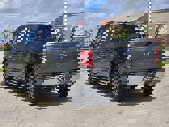 Used 2019 Ford F150 Lariat image 4