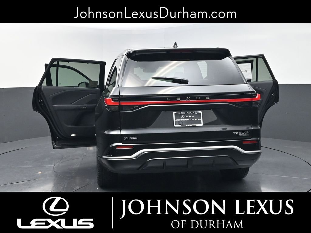 New 2026 Lexus TX 500h AWD image 34