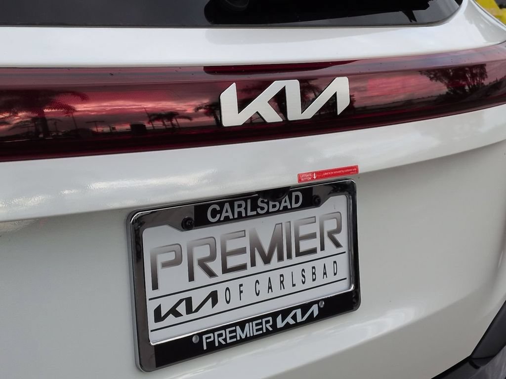 New 2026 Kia Seltos S FWD image 32