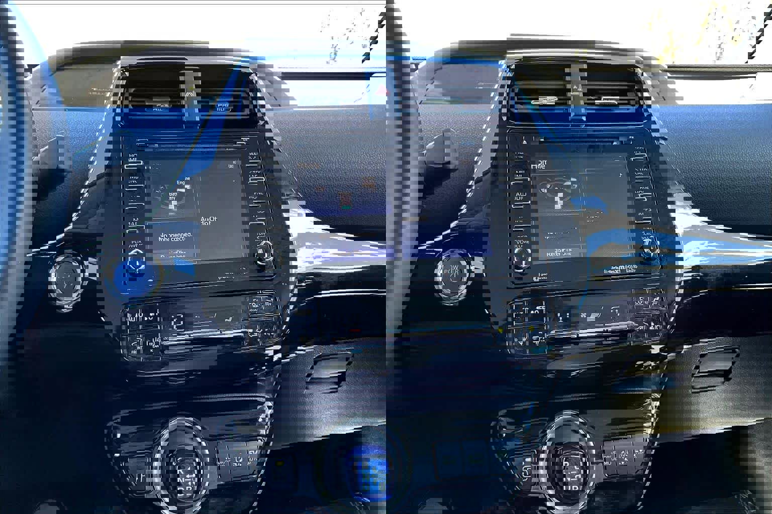 Used 2020 Toyota Prius Prime LE image 35