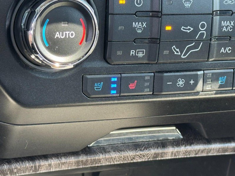 Used 2019 Ford F350 Lariat w/ Lariat Ultimate Package AWD/4WD image 20