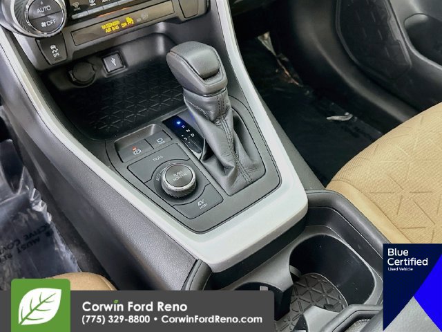 Used 2021 Toyota RAV4 XLE w/ Convenience Package AWD/4WD image 20