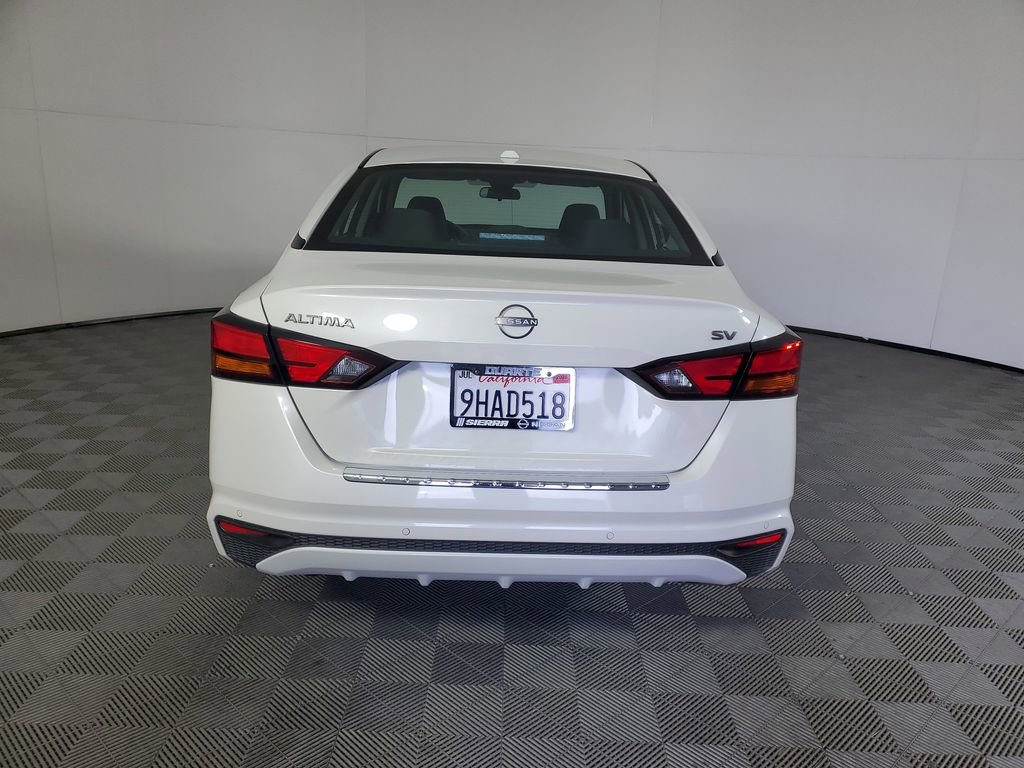 Used 2023 Nissan Altima 2.5 SV image 5