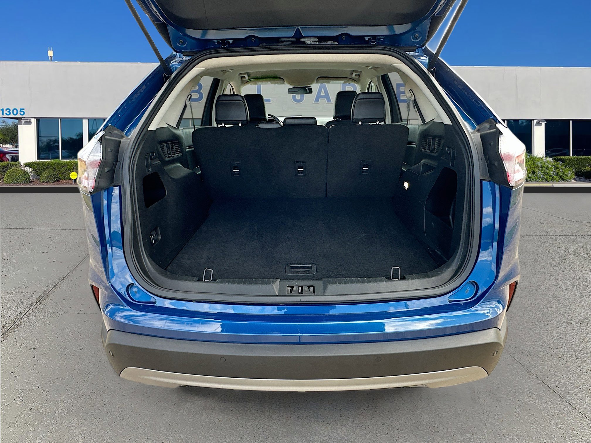 Certified 2024 Ford Edge SEL image 25