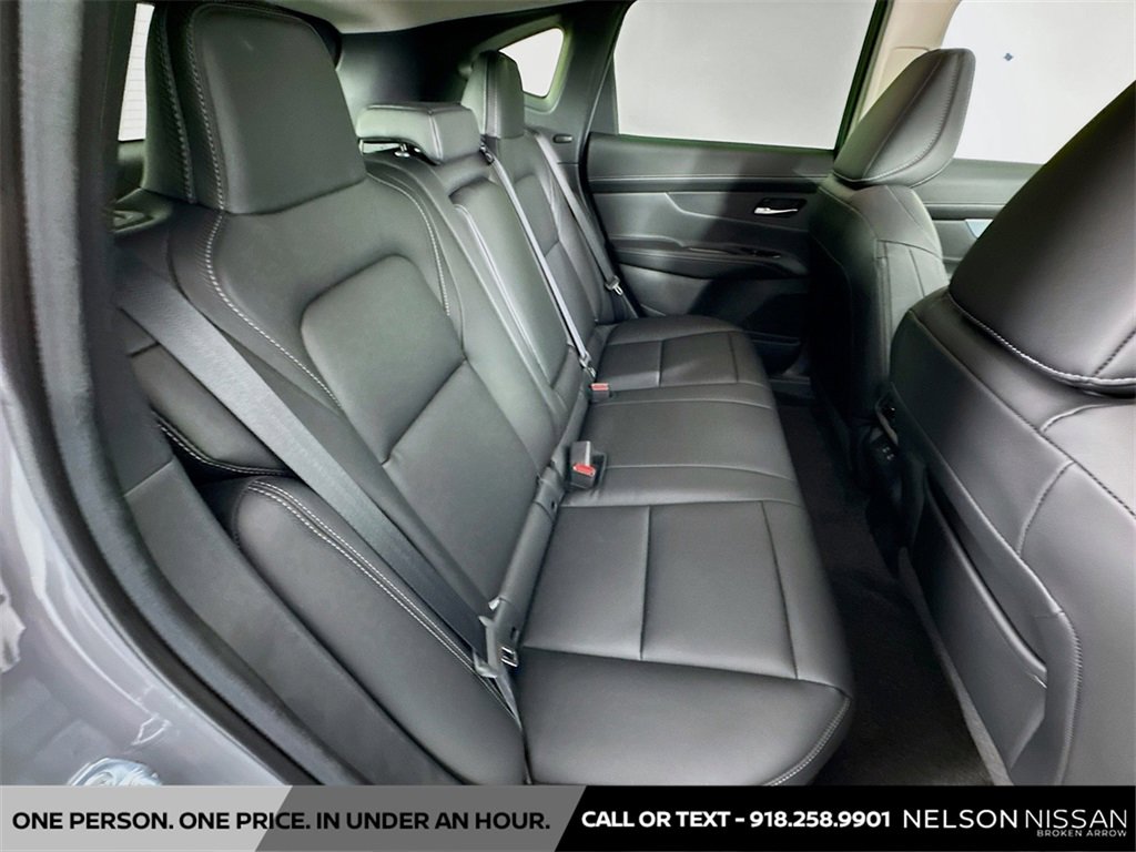 New 2025 Nissan Murano SL image 28