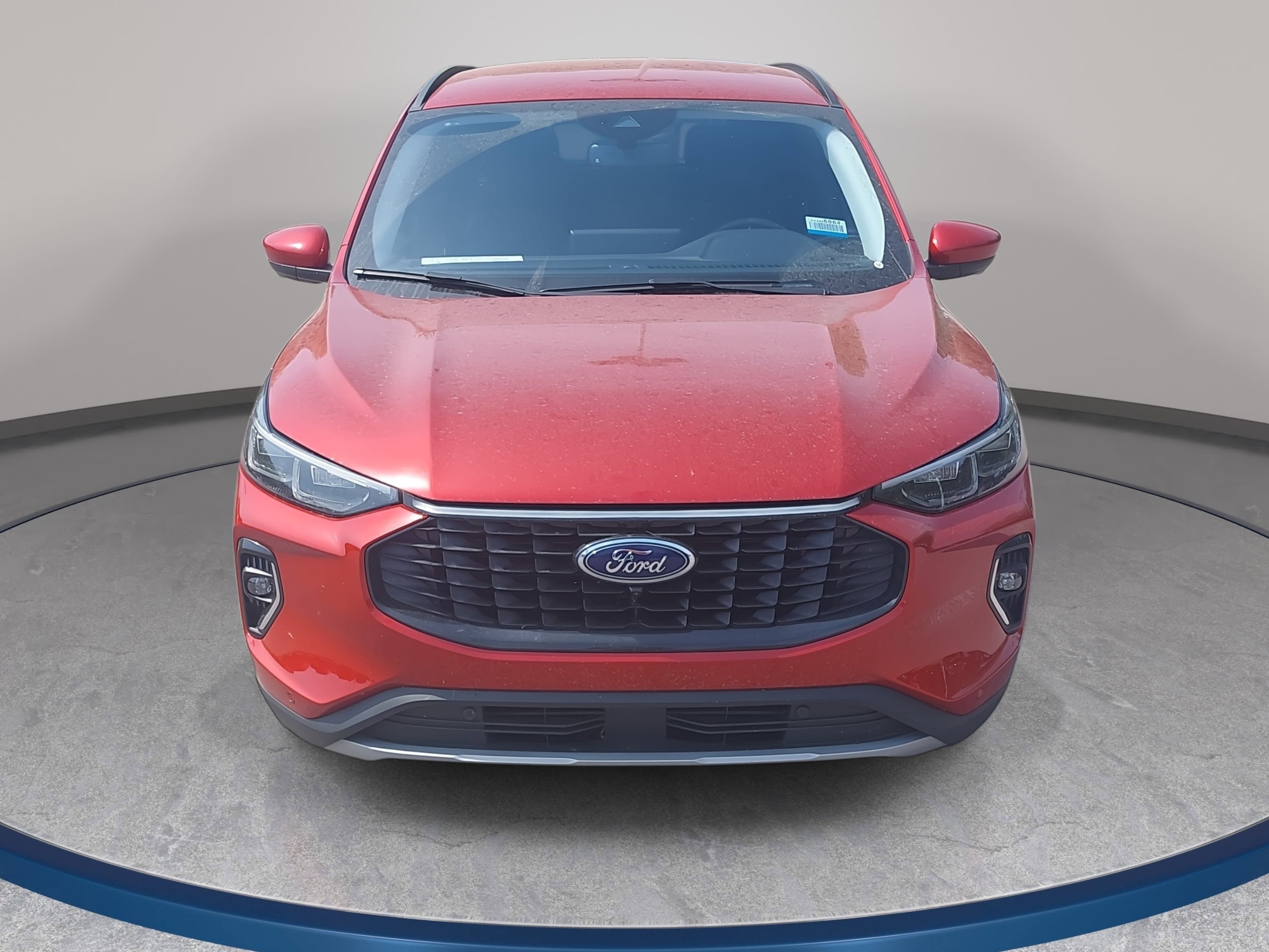 Used 2023 Ford Escape Platinum AWD/4WD image 2