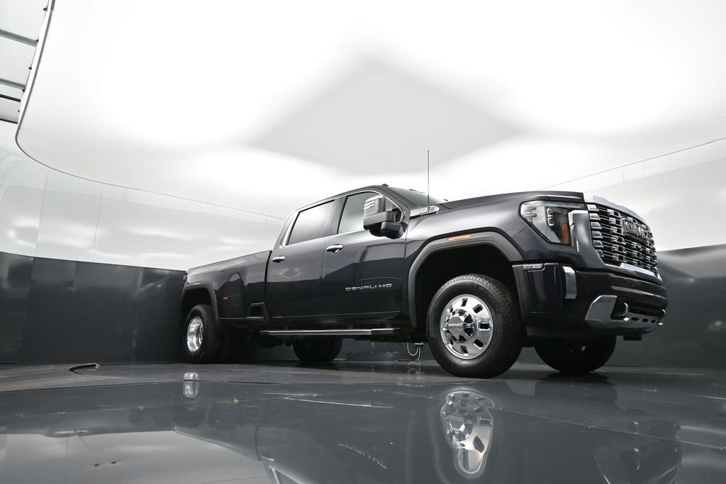Certified 2024 GMC Sierra 3500 Denali w/ Technology Package image 48