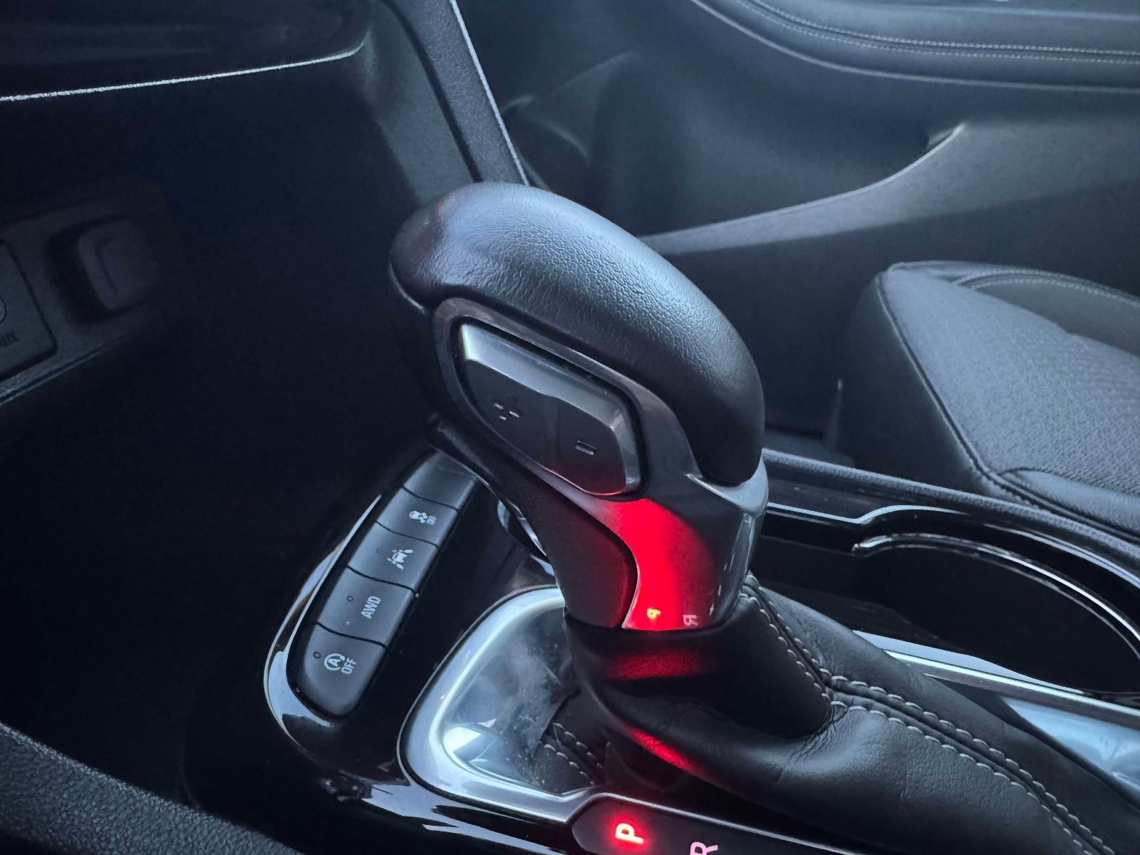 Used 2021 Buick Encore GX Preferred w/ Cold Weather Comfort Package image 39