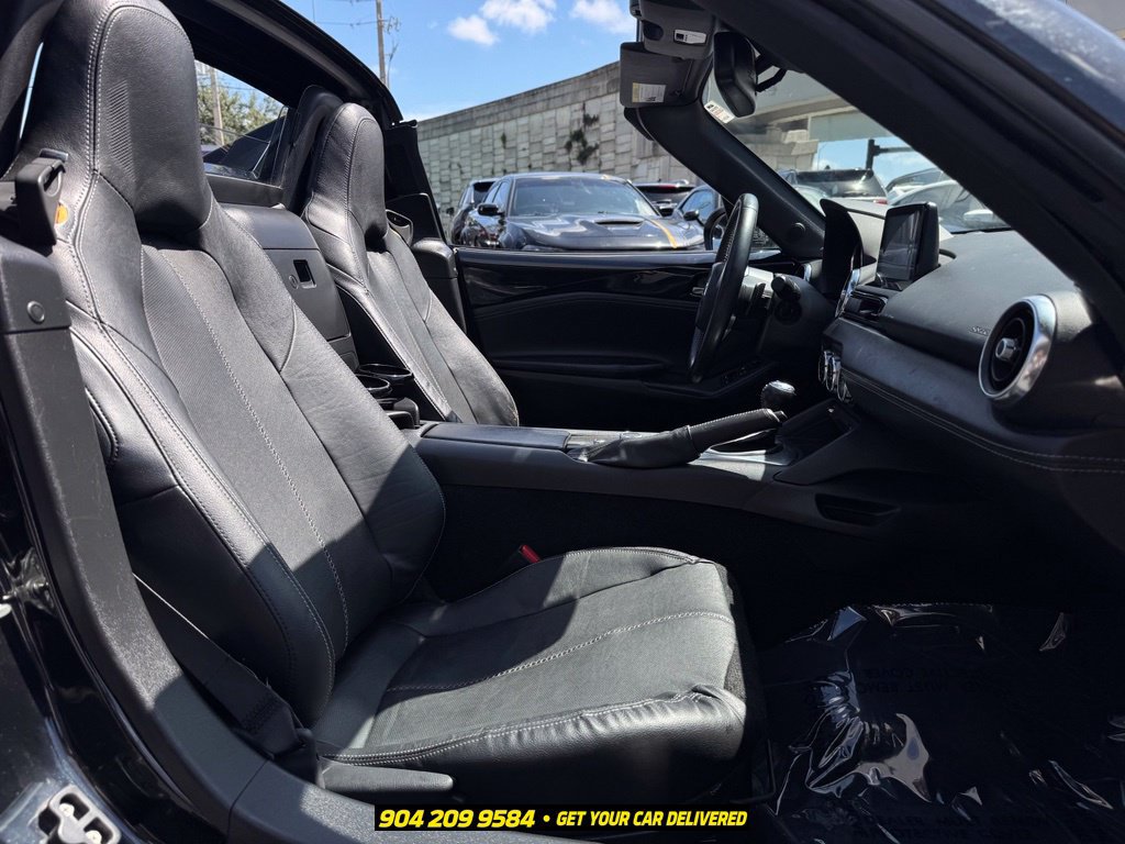 Used 2021 MAZDA MX-5 Miata RF Grand Touring RWD image 31