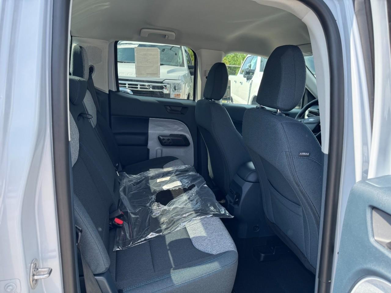New 2025 Ford Maverick XLT w/ XLT Luxury Package image 5