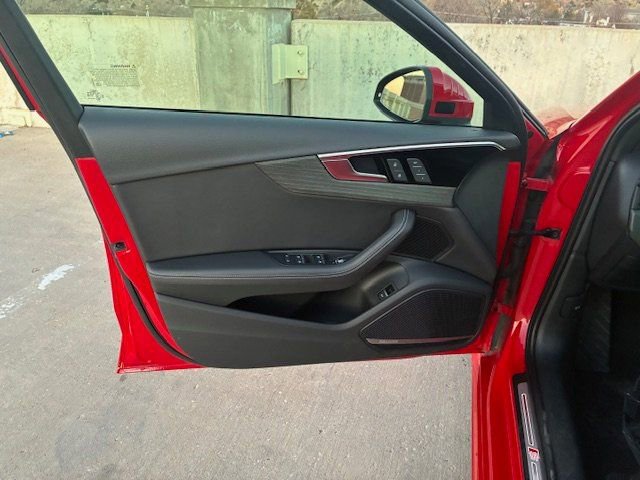 Used 2023 Audi A4 2.0T Premium Plus image 10